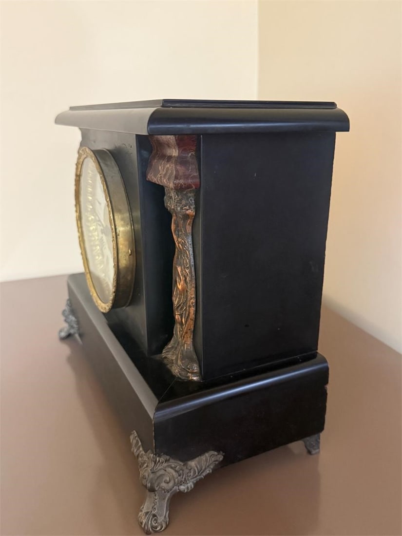 Vintage Mantel Clock - 2
