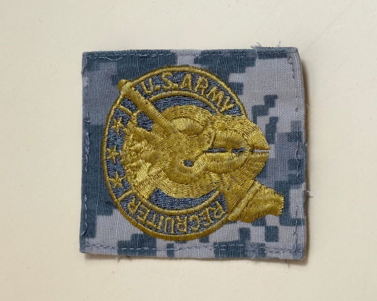 U.S. Army Recruiting Command patch - 2