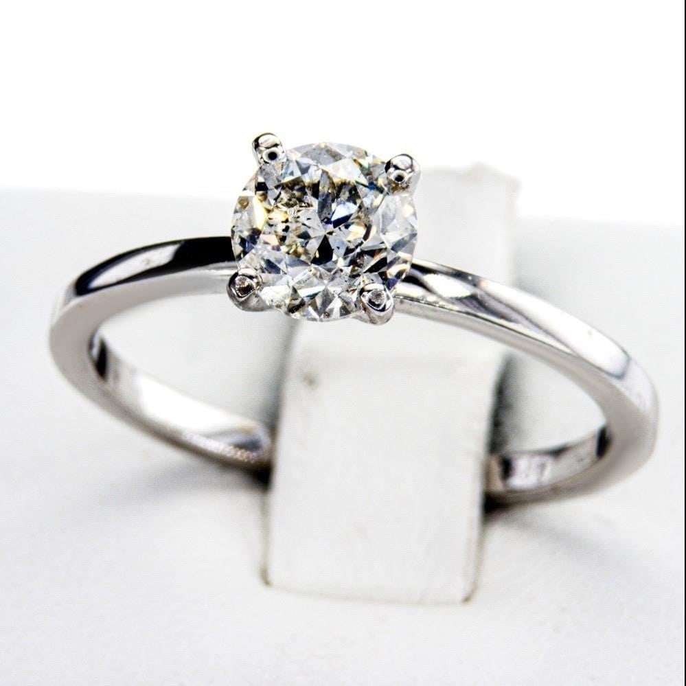 Natural Diamond Ring 1.07ct: Product category: RINGGemstone type: 100% Natural DiamondShape and cutting style: Round BrilliantCarat weight: 1.07 ctColour grade: HClarity grade: SI2Metal type: Solid gold 585/14K PurityMetal colour