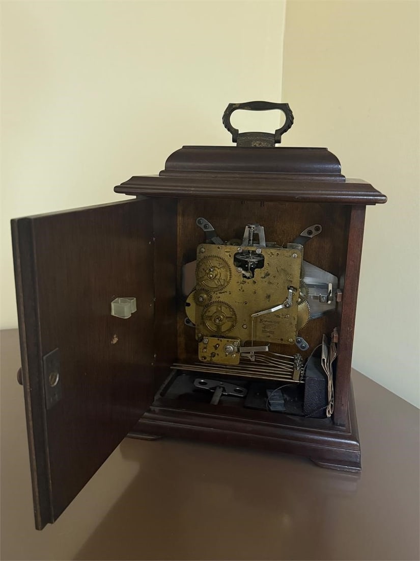 Hamilton Vintage Mantel Clock - 6