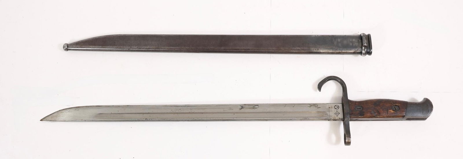 Japanese Type 30 Toyoda Jidou Shokki Arsenal: Japanese Type 30 Toyoda Jidou Shokki Arsenal Bayonet W/ Scabbard