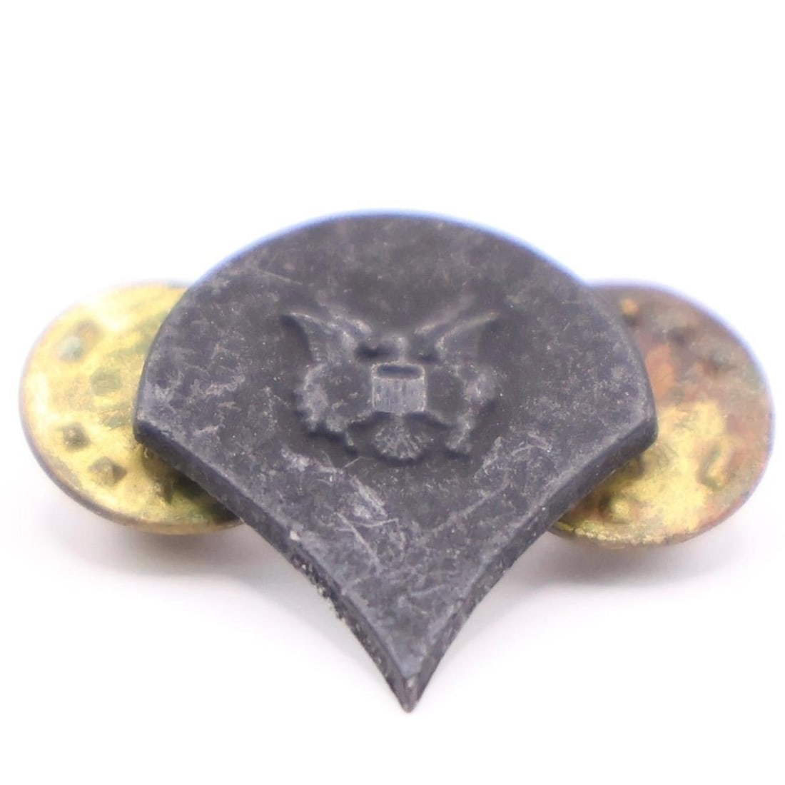 Vintage US Army SP4 E4 Collar Device: This is a vintage US Army Specialist Four (SP-4, E-4) collar device, which is a type of military insignia and collectible item. The insignia is a subdued, black metal material, designed to be worn on