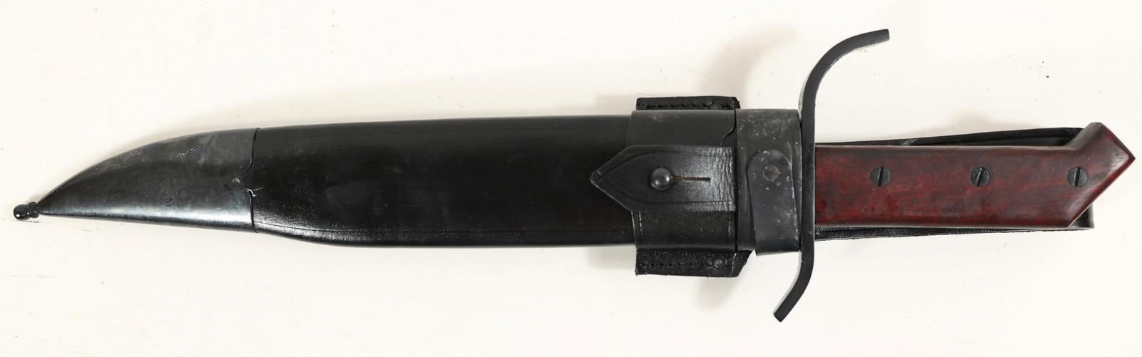 Cold Steel 1917 Frontier Bowie 17.62in Knife: This bowie is a robust combat style blade built from 1055 carbon steel offering a 12 1/4-inch blade and a 17 5/8-inch overall length that balances reach and control. The blade measures 1/4-inch thick