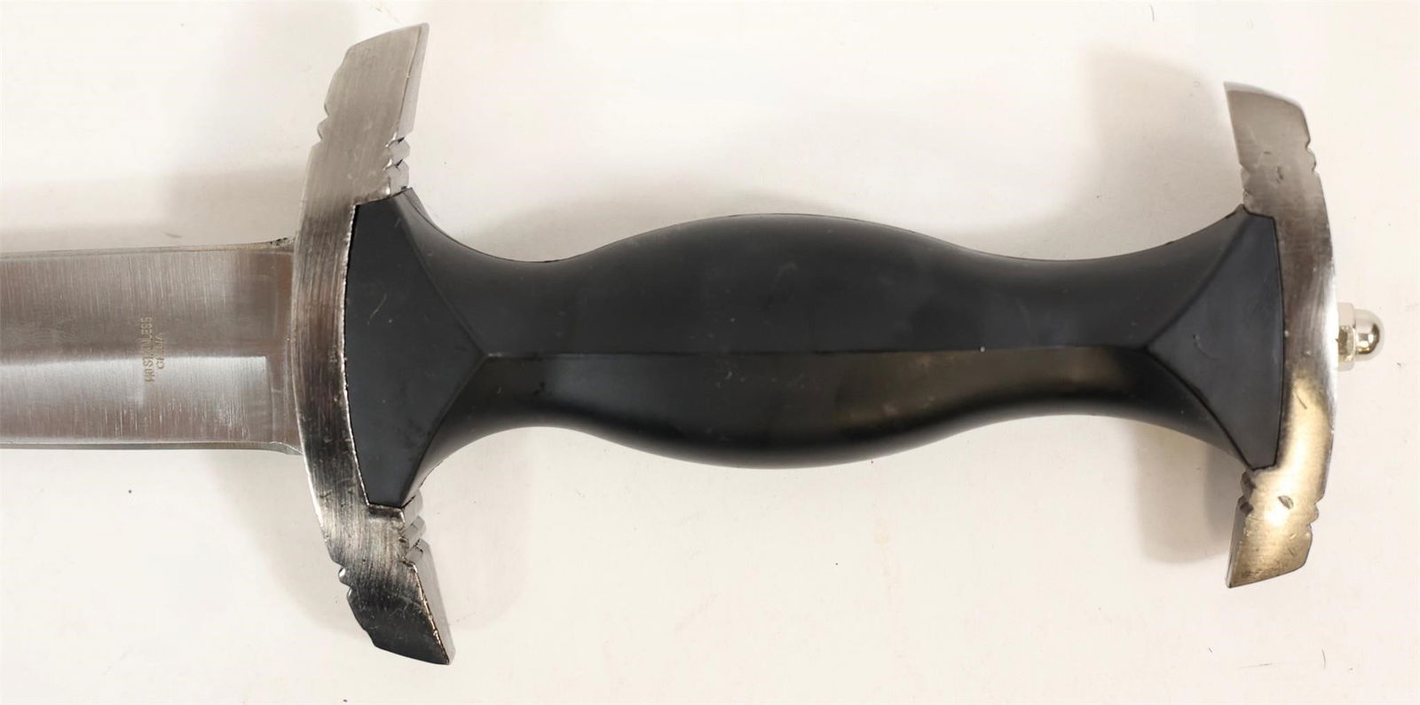 Decorative SS-Style Dagger w/ Etched Blade - 9