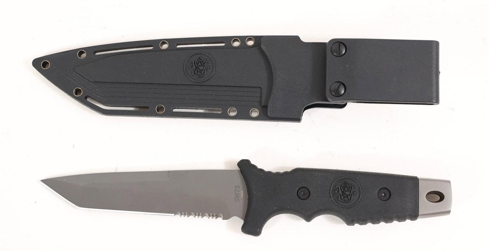 Smith & Wesson Special Ops Sw7s 10.6" Knife: This Smith & Wesson Special Ops Sw7s 10.6" Knife Features A 5.2-inch 9cr17 High-carbon Stainless Steel Blade For Reliable Edge Retention And Corrosion Resistance. This Fixed-blade Design Measures