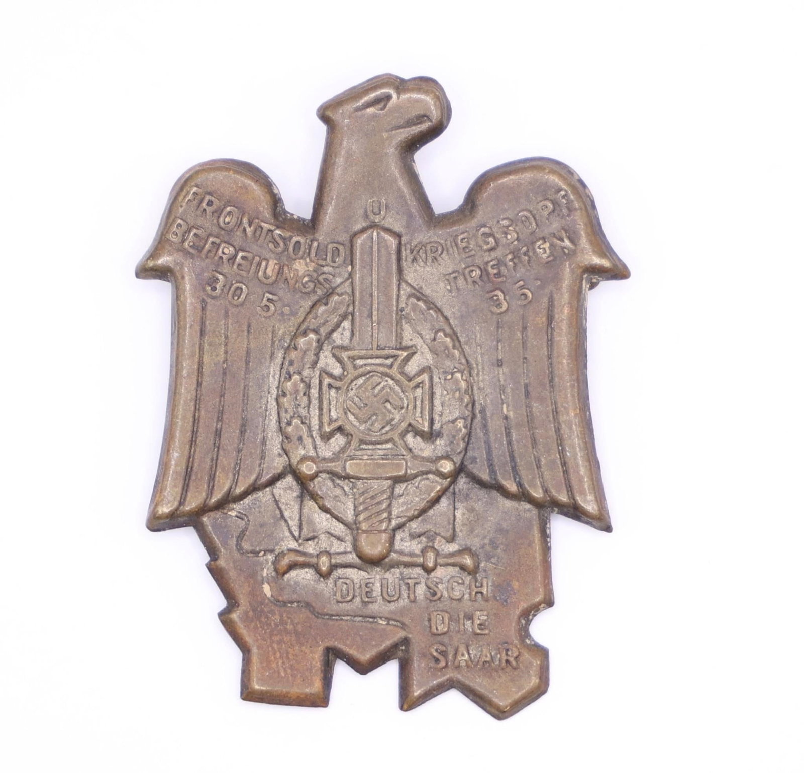 1935 NSKOV German commemorative badge: Dimensions: 2in x 1.5inThe NSKOV (Nationalsozialistische Kriegsopferversorgung) was a social welfare organization for seriously wounded veterans and frontline fighters of World War II.It features an e