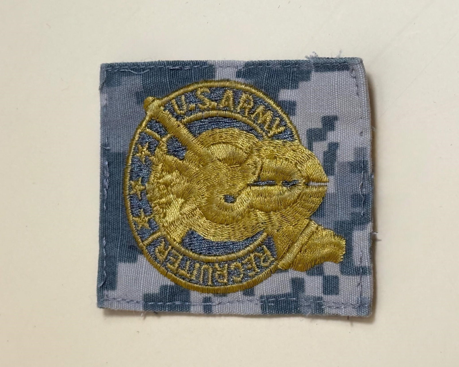 U.S. Army Recruiting Command patch - 2