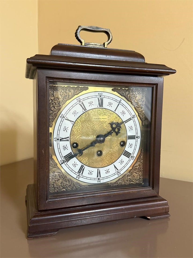 Hamilton Vintage Mantel Clock (1 of 6)