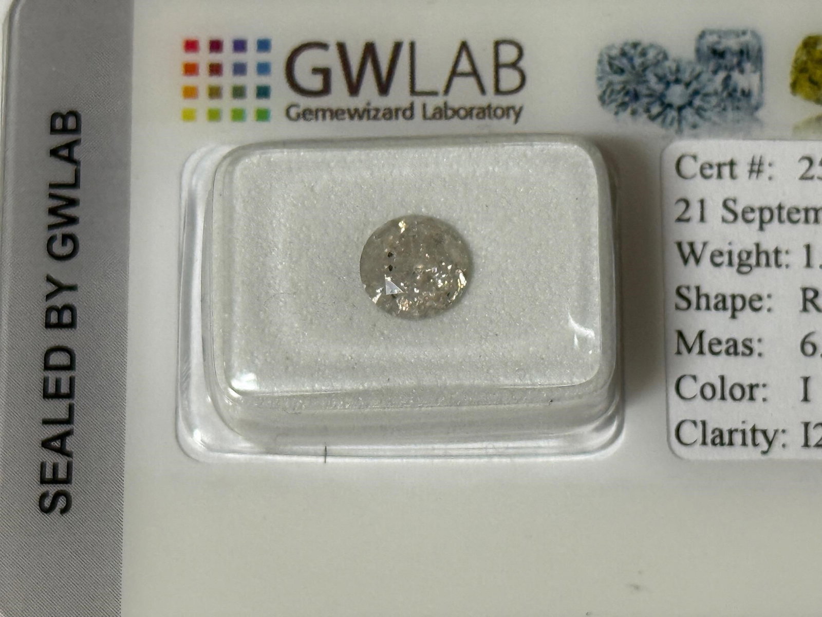 Natural 1.03 ct Round Diamond: Lab report number - 255907261037Diamond type - NaturalTotal carat weight - 1.03Cut grade - Very goodDiamond Clarity Grade - I2Diamond Colour Grade - IFluorescence - NoneLaboratory Report - Gemewizard