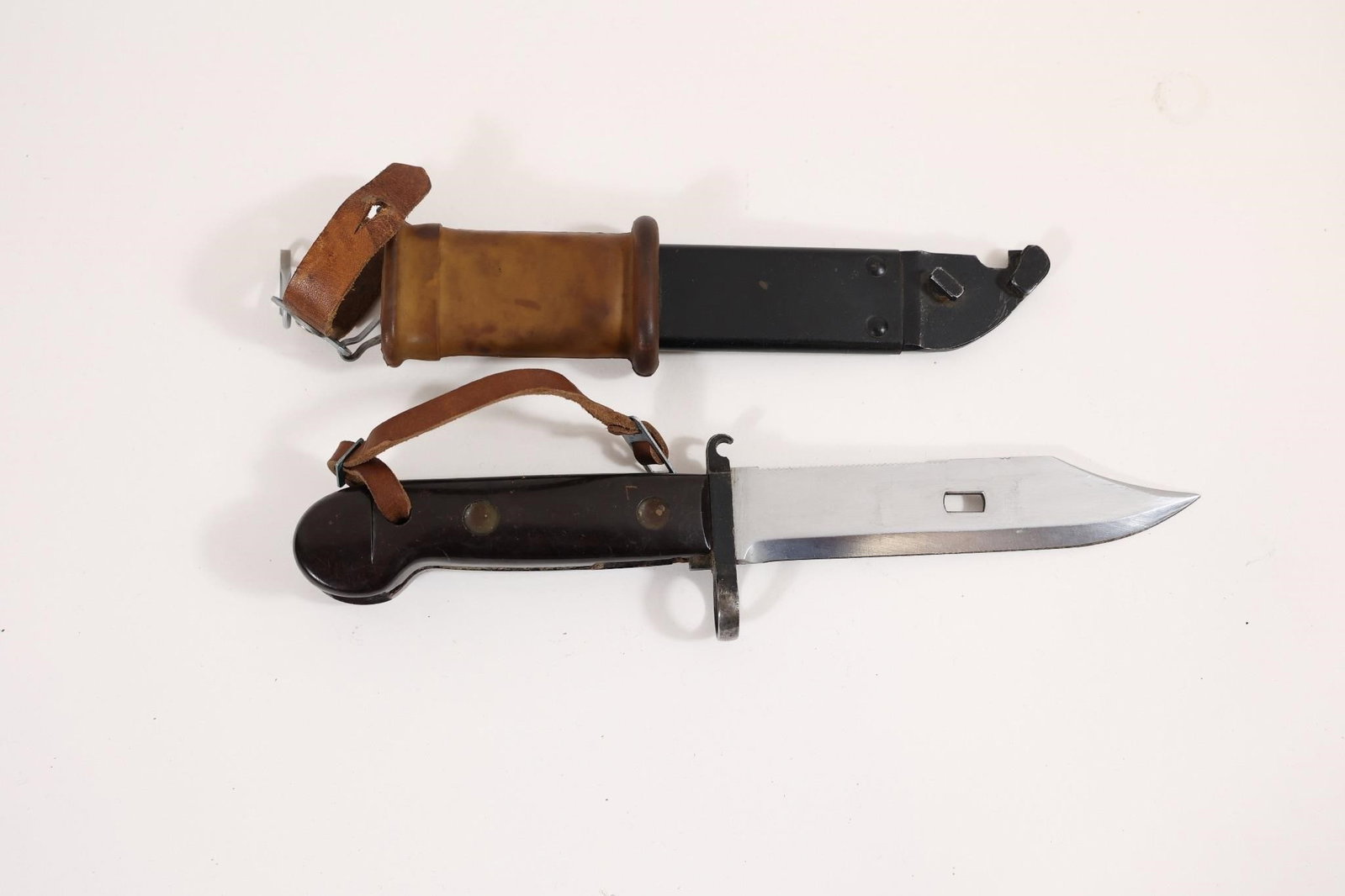 Hungarian AKM Bayonet (1 of 6)