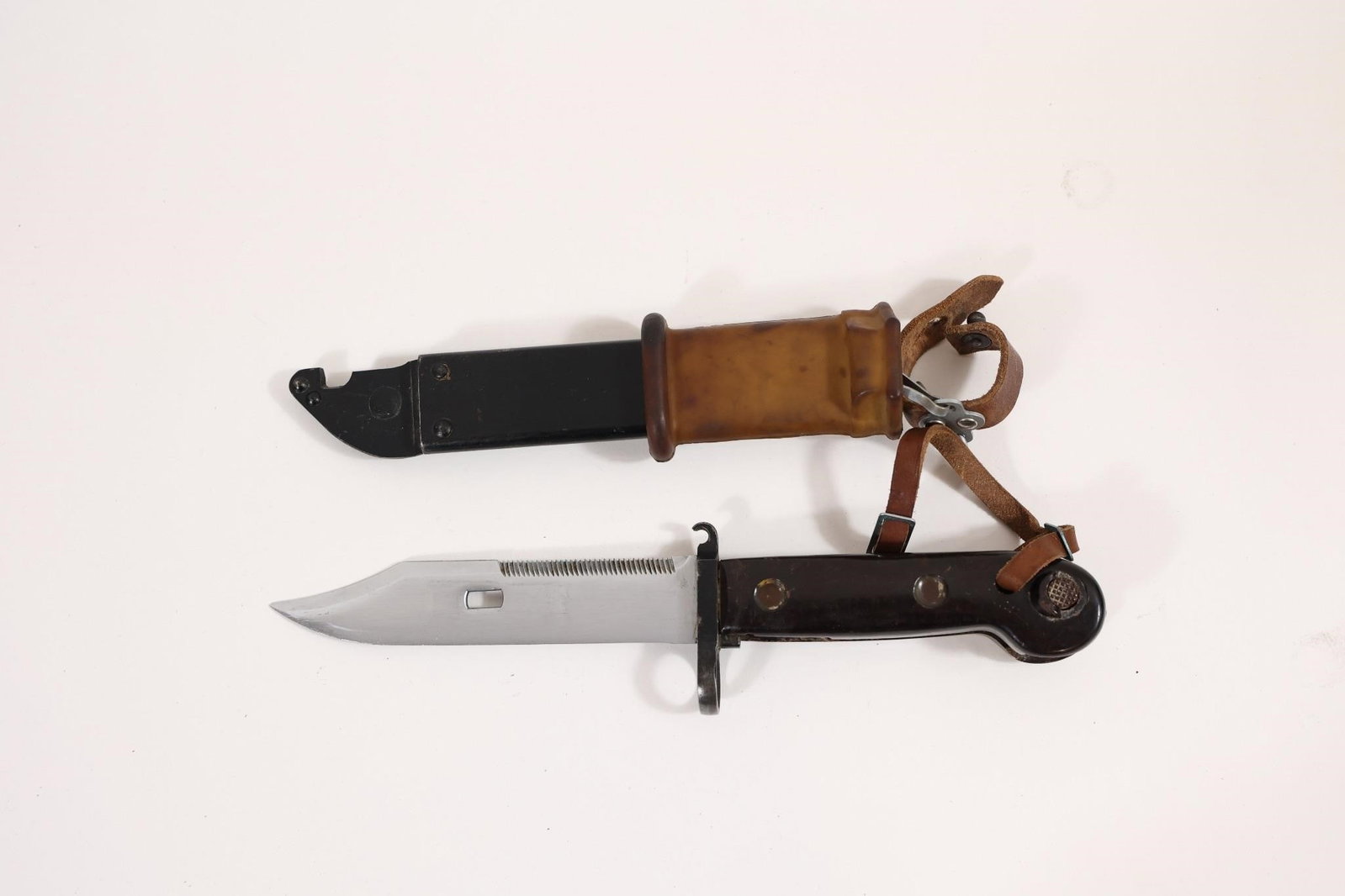 Hungarian AKM Bayonet - 2