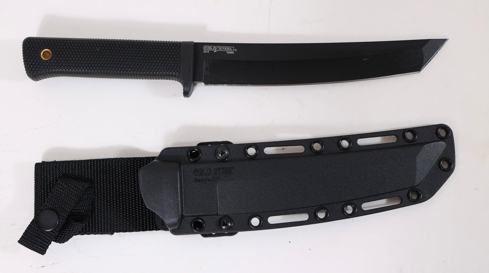 Cold Steel Recon Tanto 7" Fixed Blade Knife: This Cold Steel Recon Tanto Knife Delivers Rugged Durability And Extreme Performance, Designed For Combat, Tactical, And Survival Applications. Featuring A 7-inch Sk-5 Fixed Steel Blade With A Black