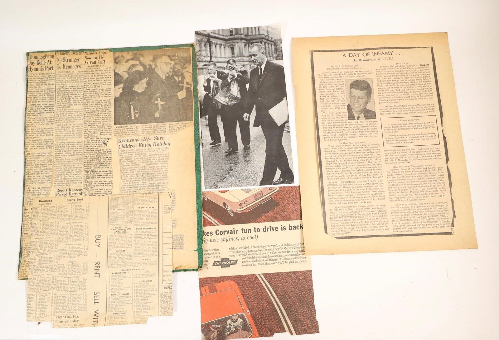 JFK Assassination Vintage Newspaper Clippings Lot (1 of 2)