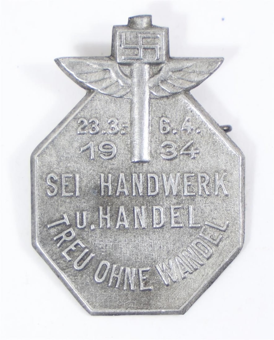 WWII German Day Badge Tinnie (1 of 2)