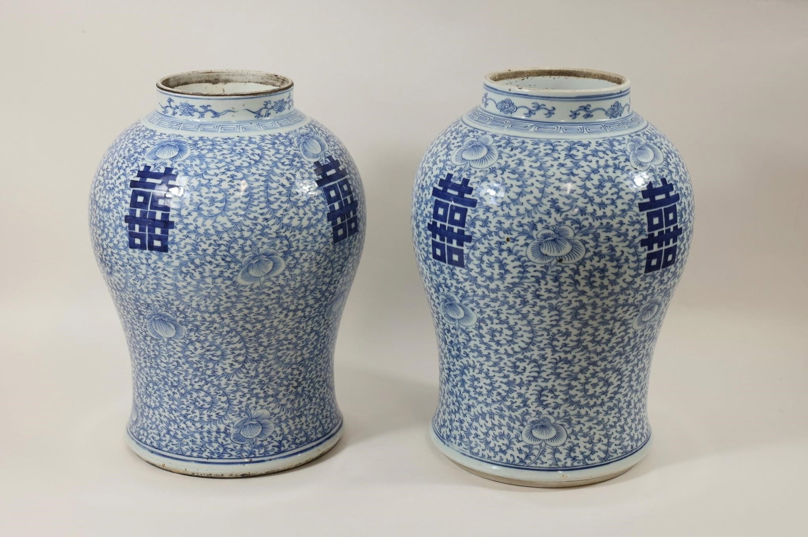 19th C. Chinese Double Happiness Ginger Jars Pair - 2
