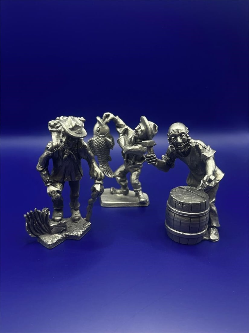 Vintage German Pewter Figures: 3 piece setVintage Pewter Sculptures.GermanApproximate height: 3in.