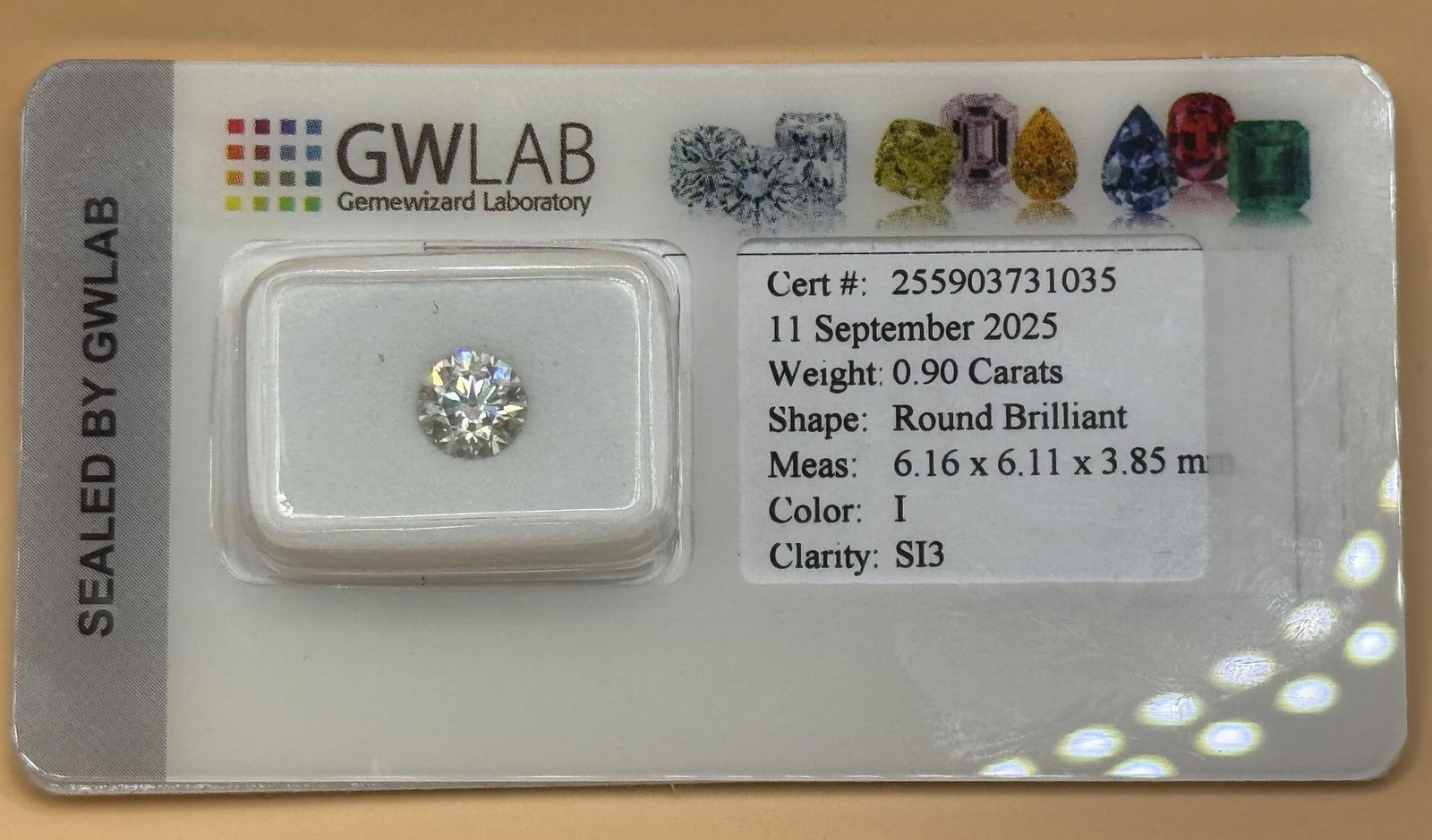 Natural Round Diamond 0.90ct: Shape: Round BriliantMeaure: 6.16 x 6.11 x 3.85mmShape: round brilliantCarat: 0.90ctClarity: SI3Color: ICut: very good