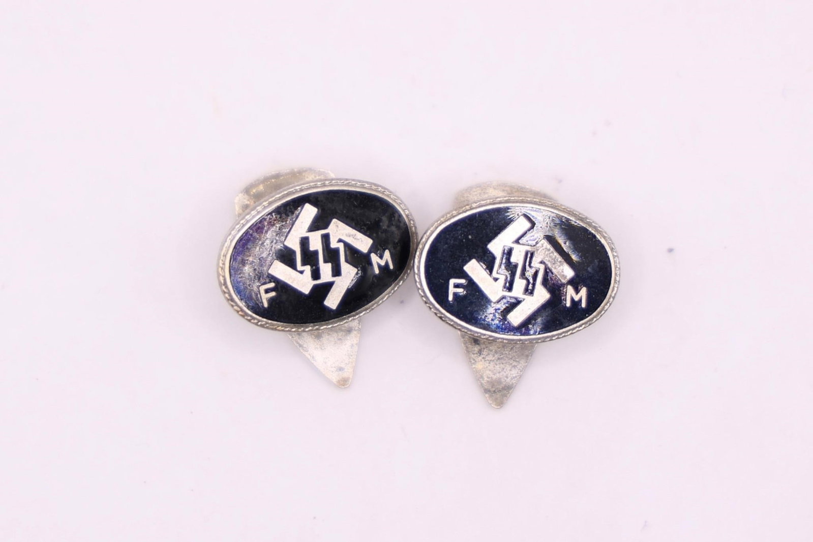 Enamel Zipper Motif Cufflinks: Enamel Zipper Motif Cufflinks
