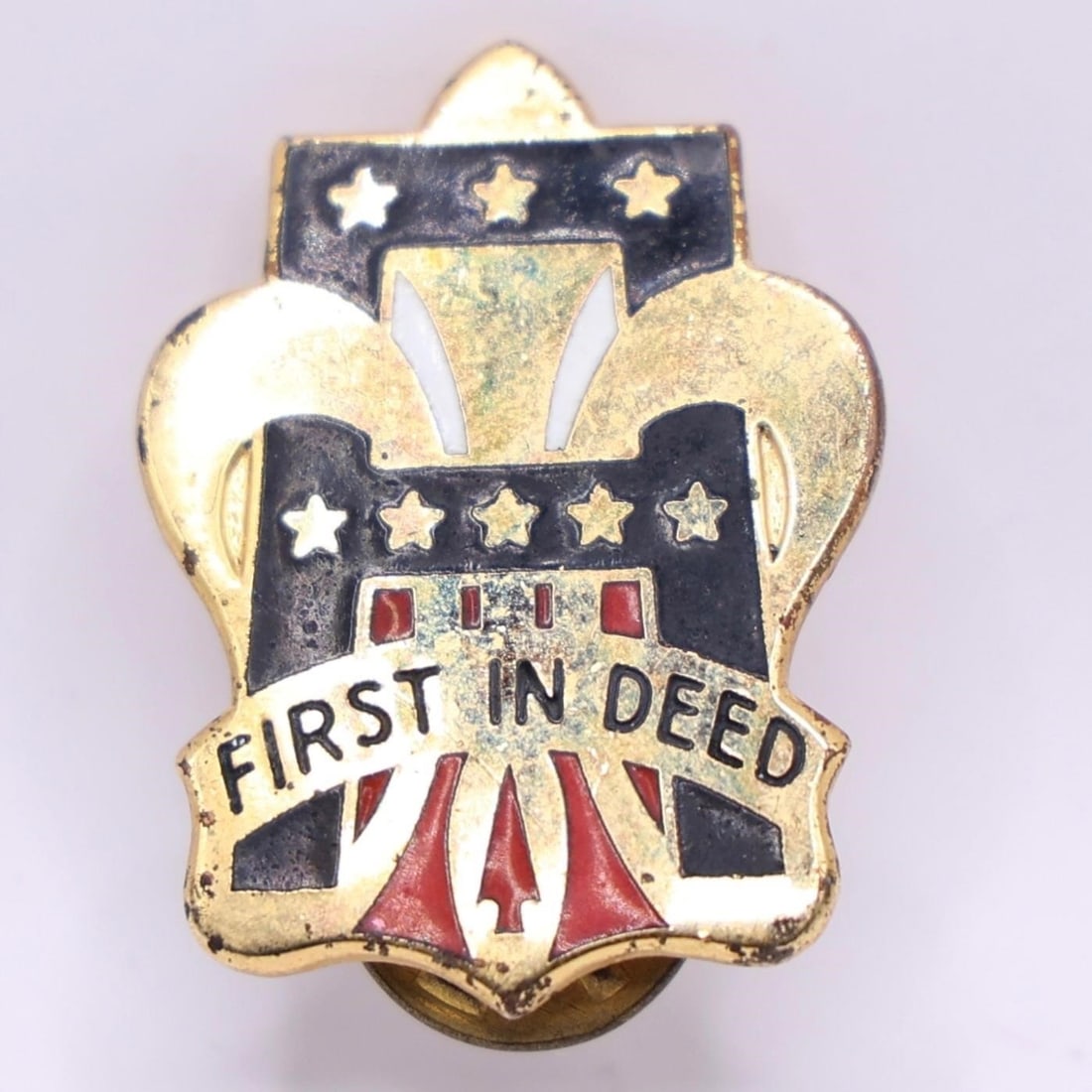 US Army First Indeed Pin: 1st Army Unit Crest, which is a distinctive unit insignia (DUI) for the U.S. Army's First Army. The motto "FIRST IN DEED"The First Army is the oldest and longest-established field army of the United