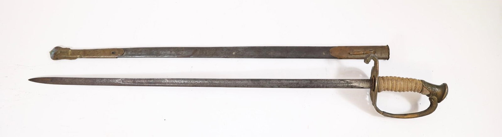 U.S. Model 1850 Staff & Field Officers Sword (1 of 7)