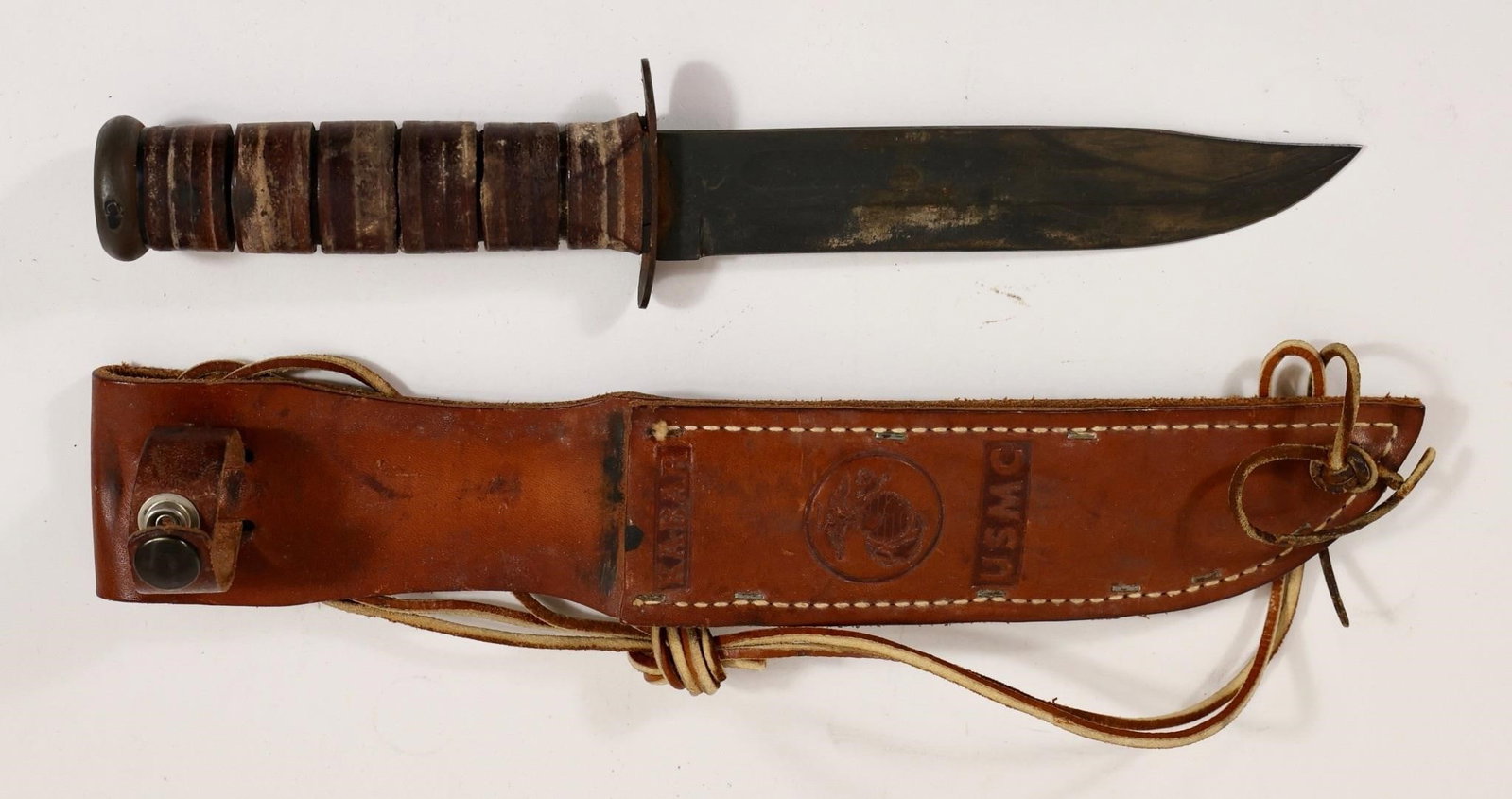 WWII Ka Bar USMC Fighting Utility Knife (1 of 8)
