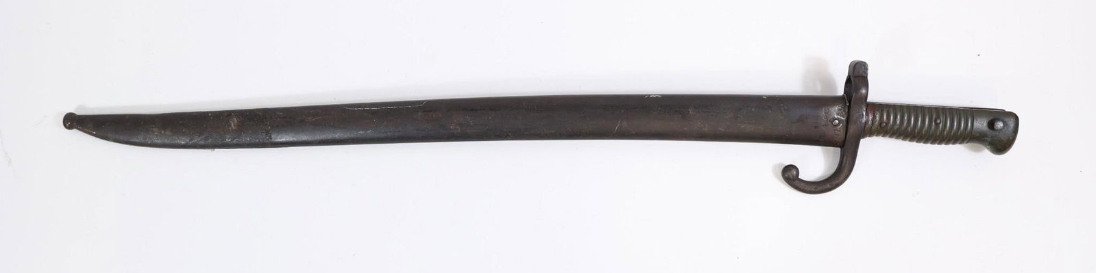 19th-Century French Sword Bayonet (ca. 1867): Antique French M1866 Chassepot / M1874 Gras Sword Bayonet w/ ScabbardAntique French sword bayonet for the 11 mm M1866 Chassepot or M1874 Gras rifle, dated circa 1867. Features a slightly curved