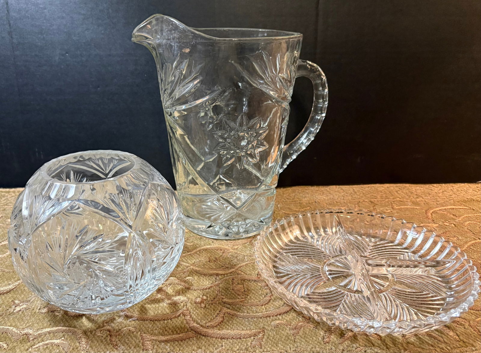 Vintage (ca. 1960s) 3-Piece Pitcher/Vase Bowl/Relish Dish - Indiana Glass, Anchor Hocking (1 of 7)