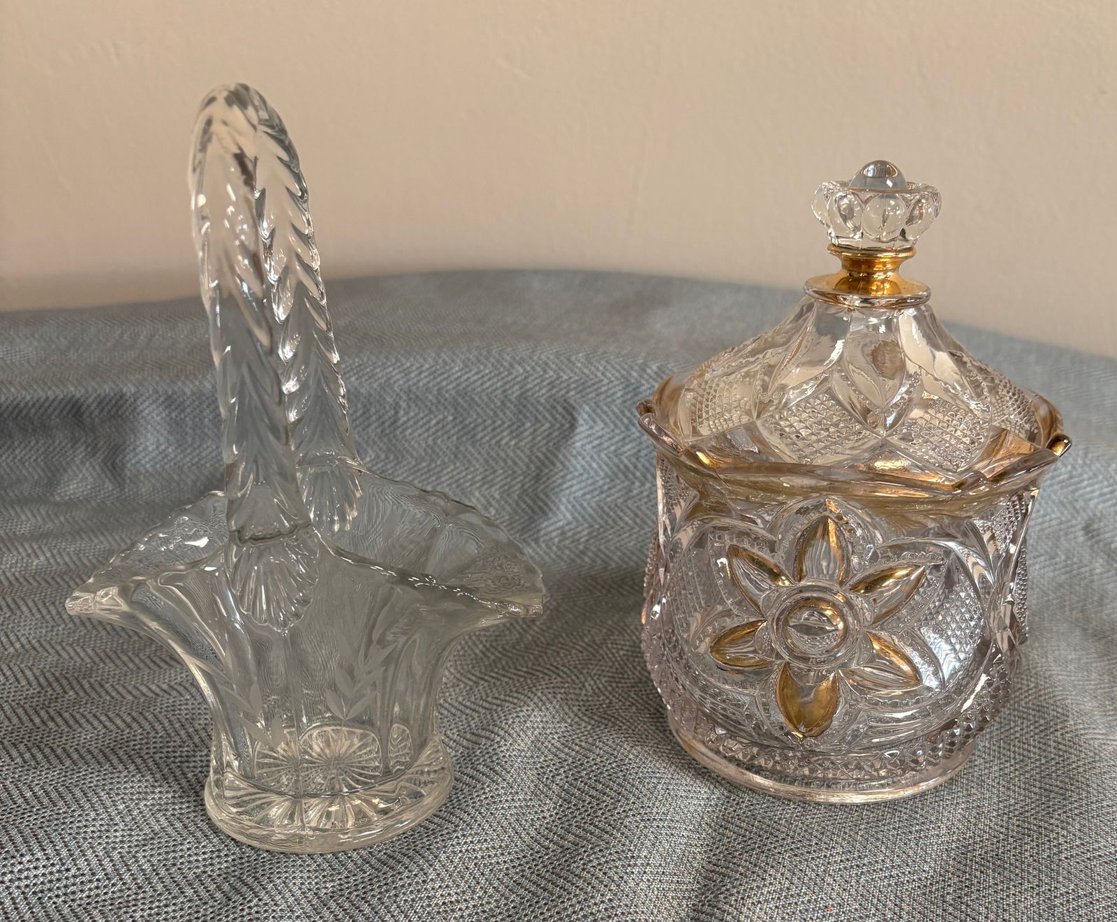 Vtg Pair of EAPG Pressed Glass Homewares (1 of 8)
