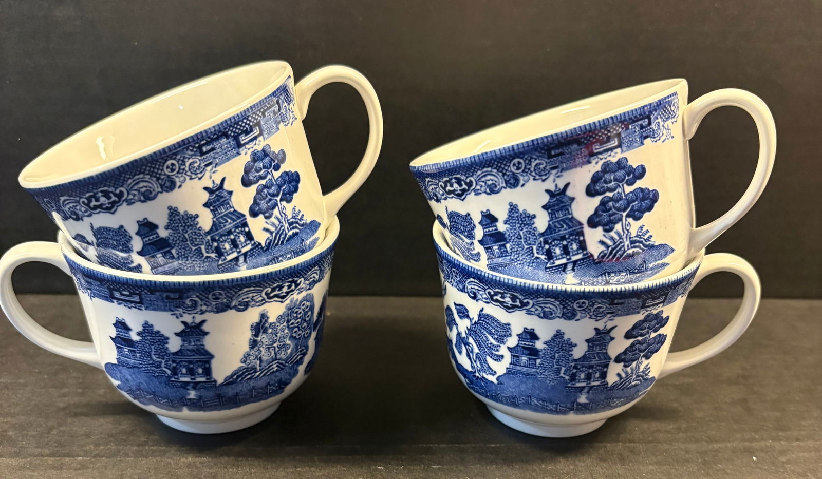 Vintage (ca 1960s) 4-Piece Johnson Brothers Earthenware Flat Cups - Blue Willow Pattern (1 of 4)