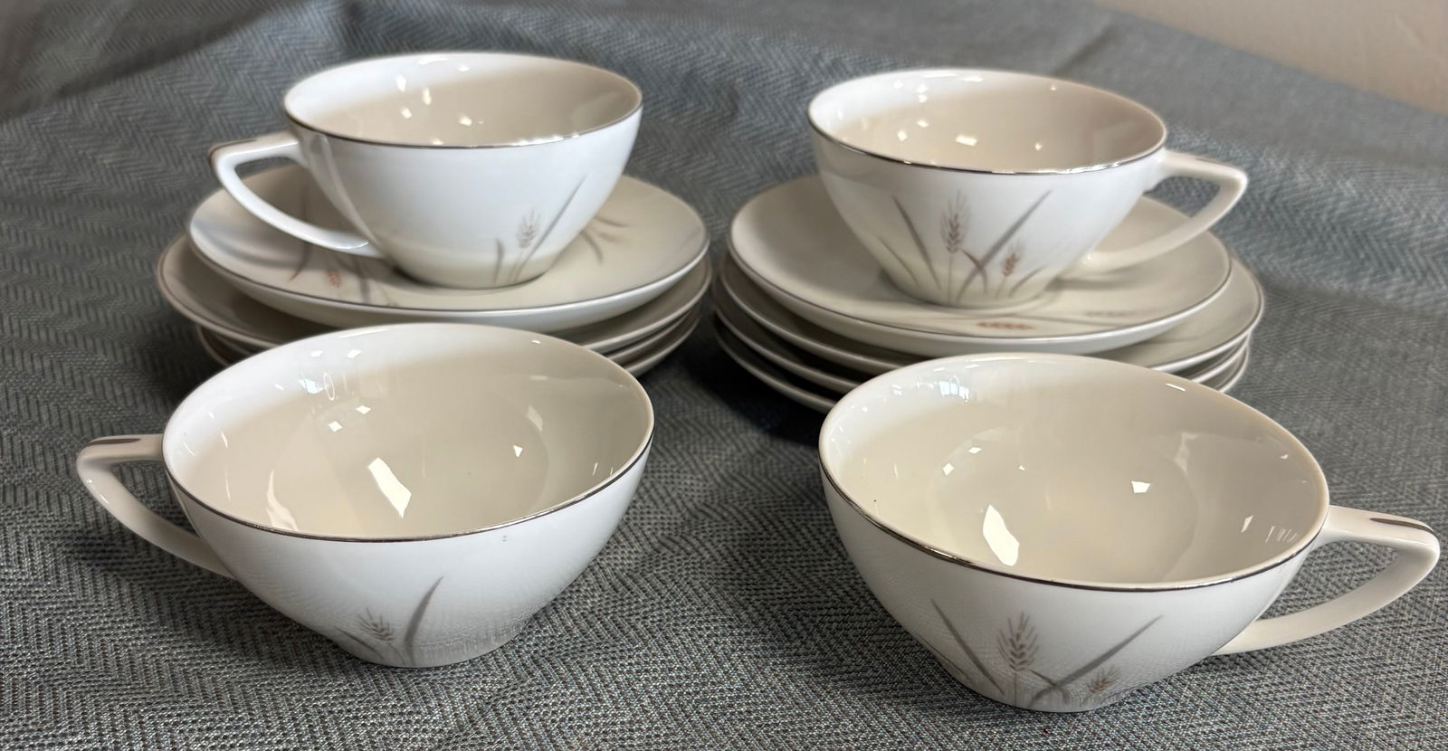 Vintage 12-Piece Japanese Porcelain Fine China of Japan Tea Set - Pattern Platinum Wheat (1 of 8)