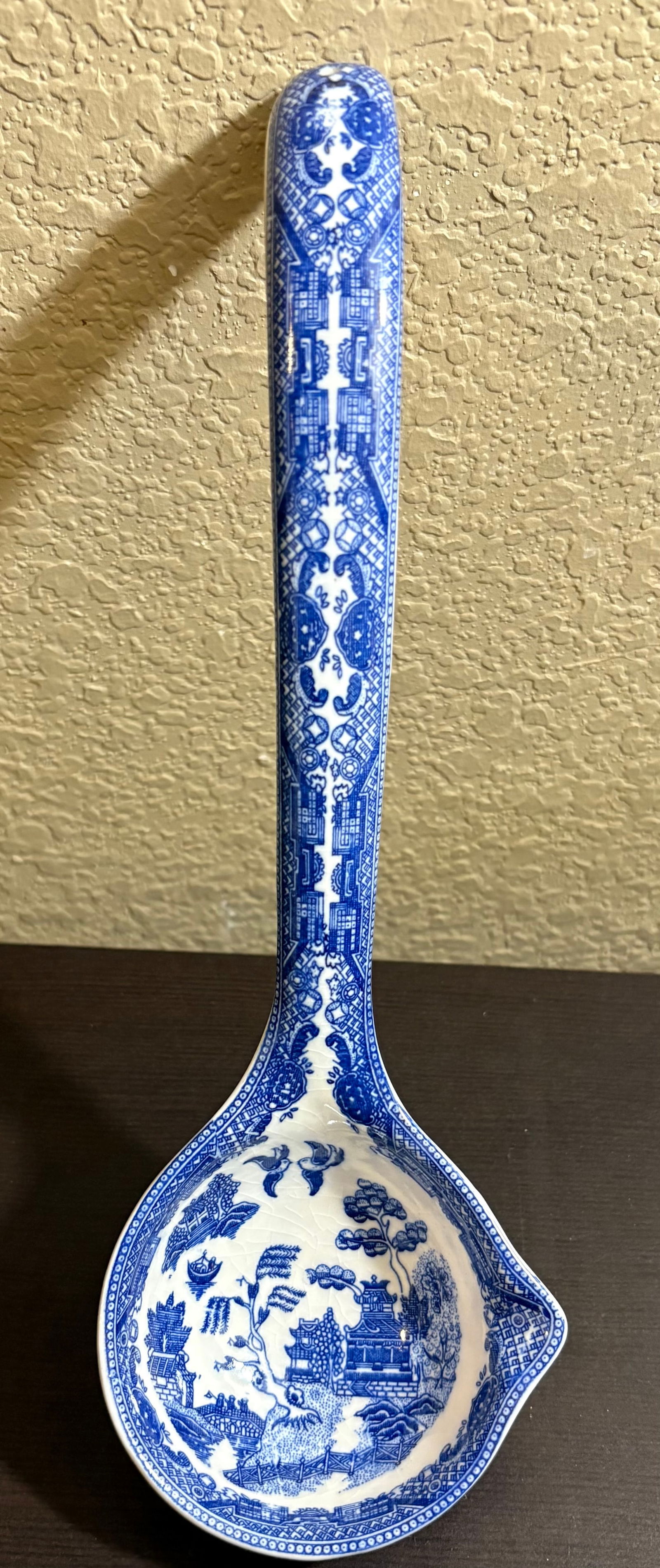 Vintage Ironstone Soup Ladle w/Pouring Spout Design - Pattern Blue Willow (1 of 4)
