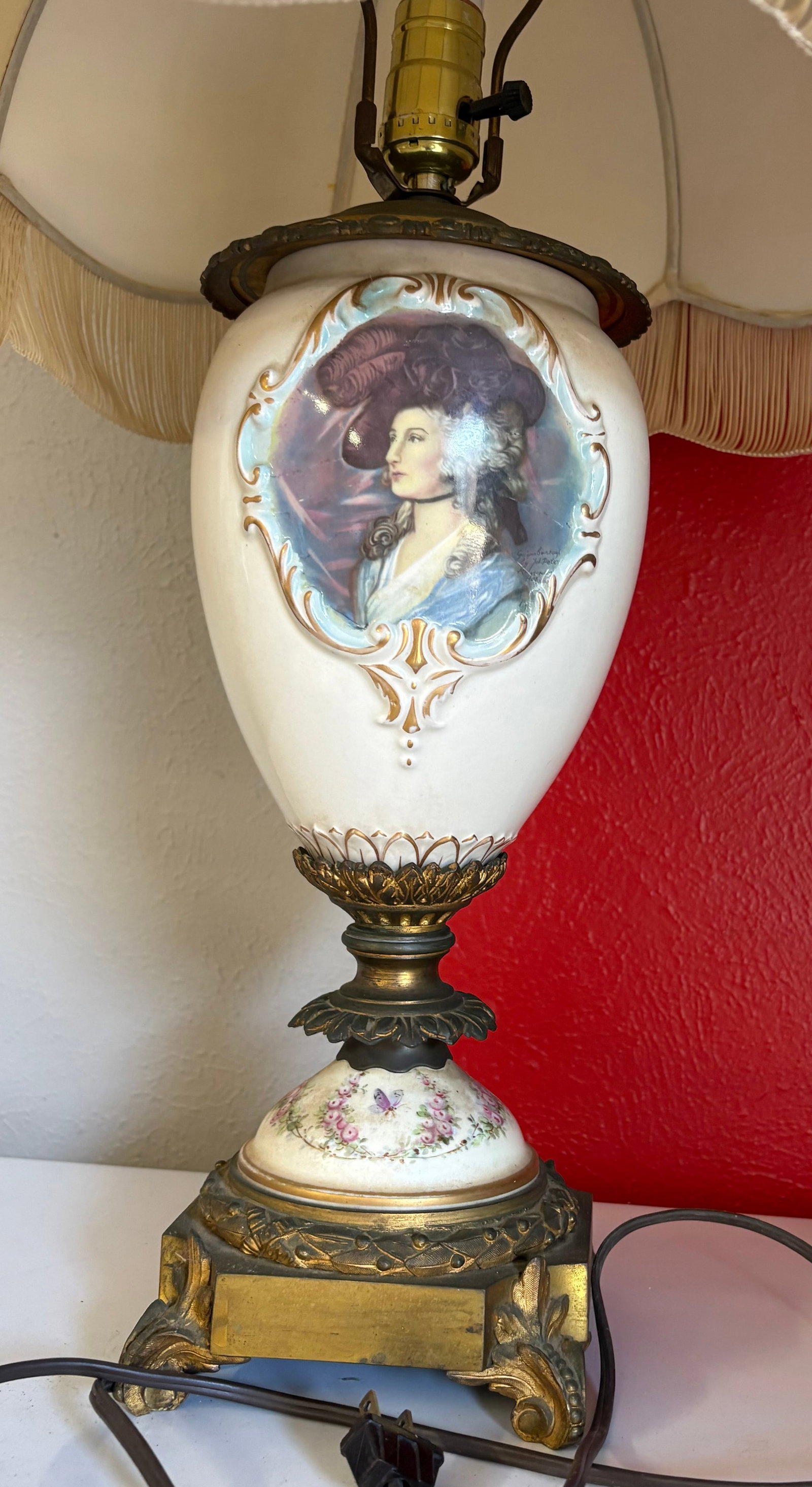 Vtg 19th-Century Inspired Porcelain/Brass Transfer Art Table Lamp - French /Victorian Style (1 of 4)