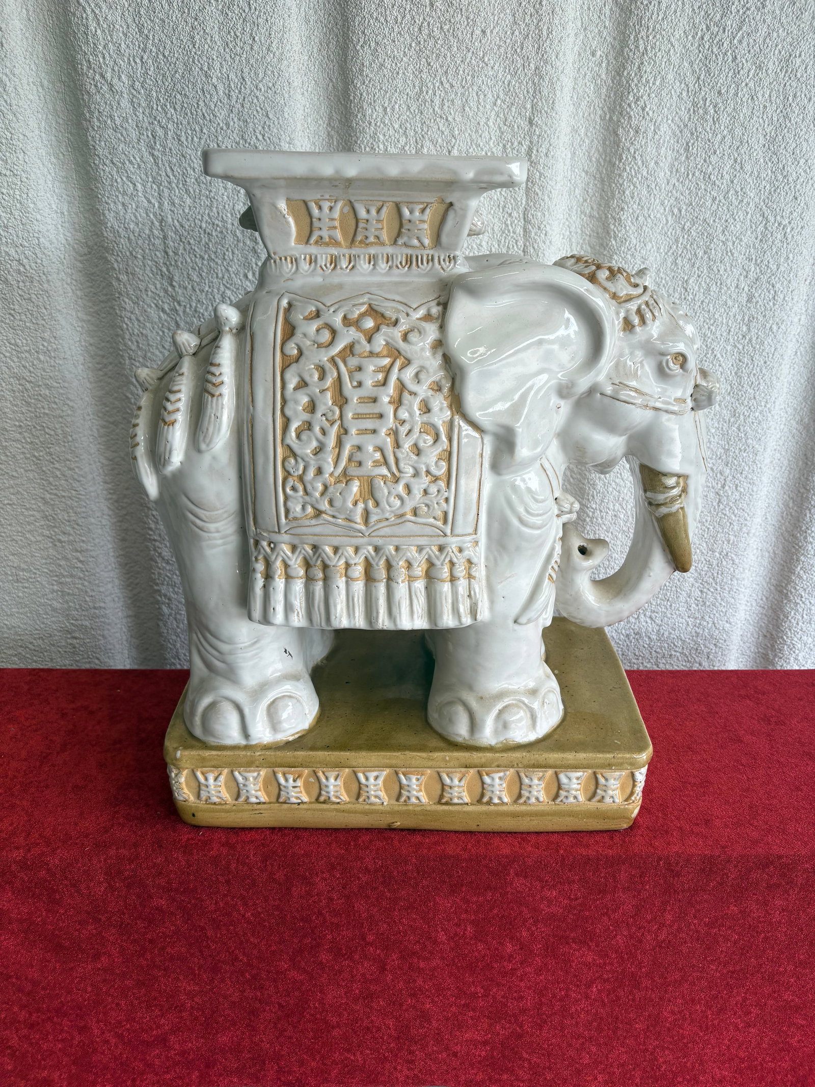 Vintage MCM Hollywood Regency Style Ceramic Elephant Garden Stool (1 of 8)