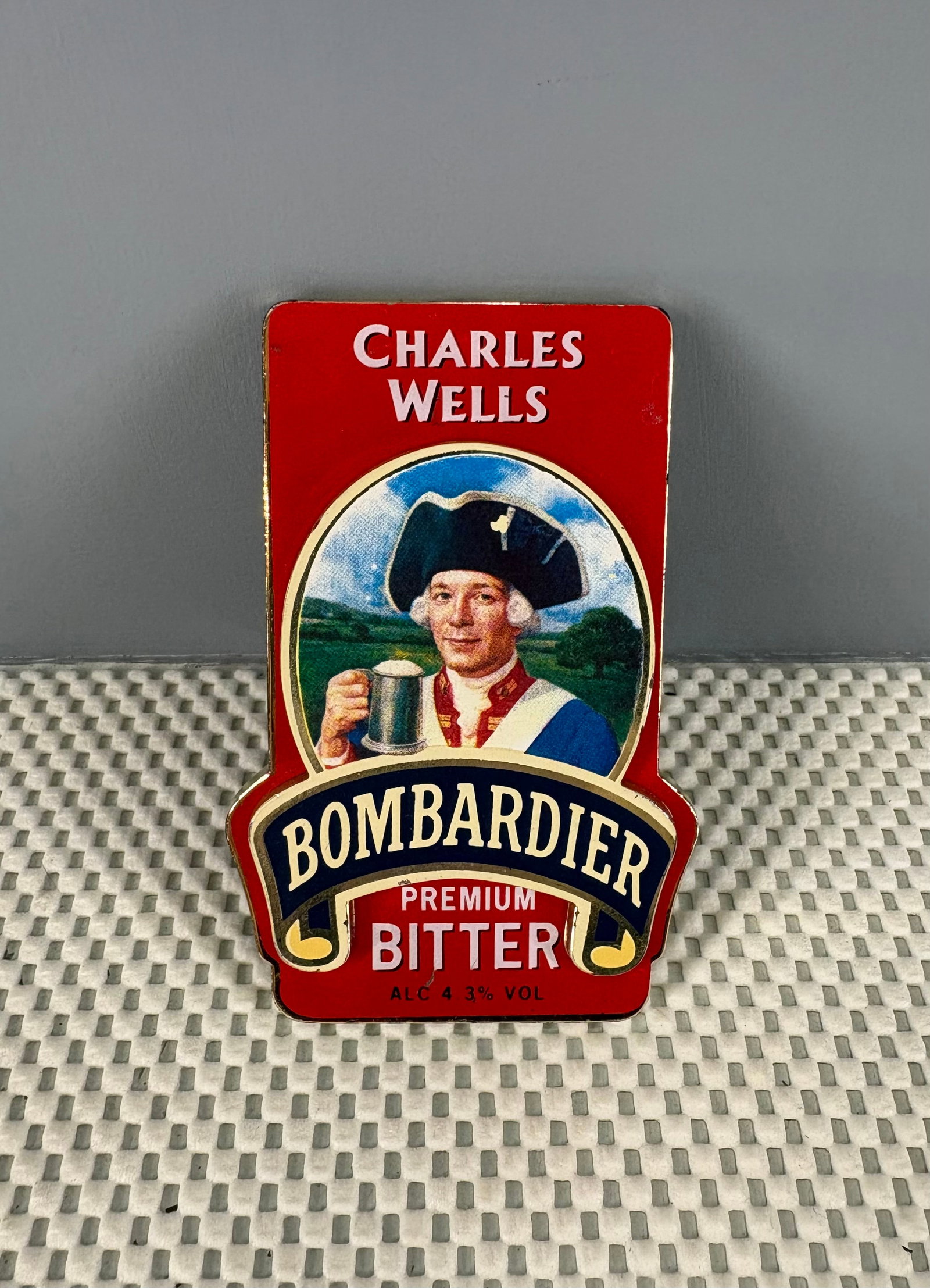 Vintage (1980s) British Beer Pump Tap Handle- Charles Wells Bombardier Premium Bitter (1 of 4)