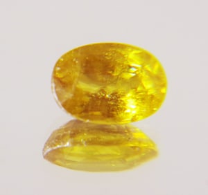 Unset Gemstone, Sphene, 2.1 ct, Eye Clean, Calibrated Size,