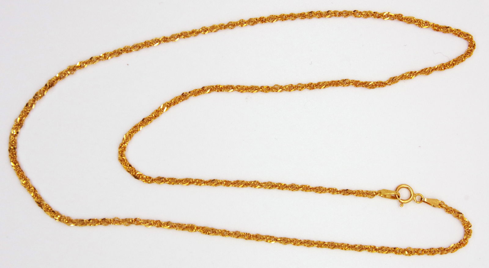 Gold chain, 18" Length, 2.81 gm. Never worn. (1 of 3)
