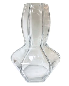 Two pieces Baccarat Glass