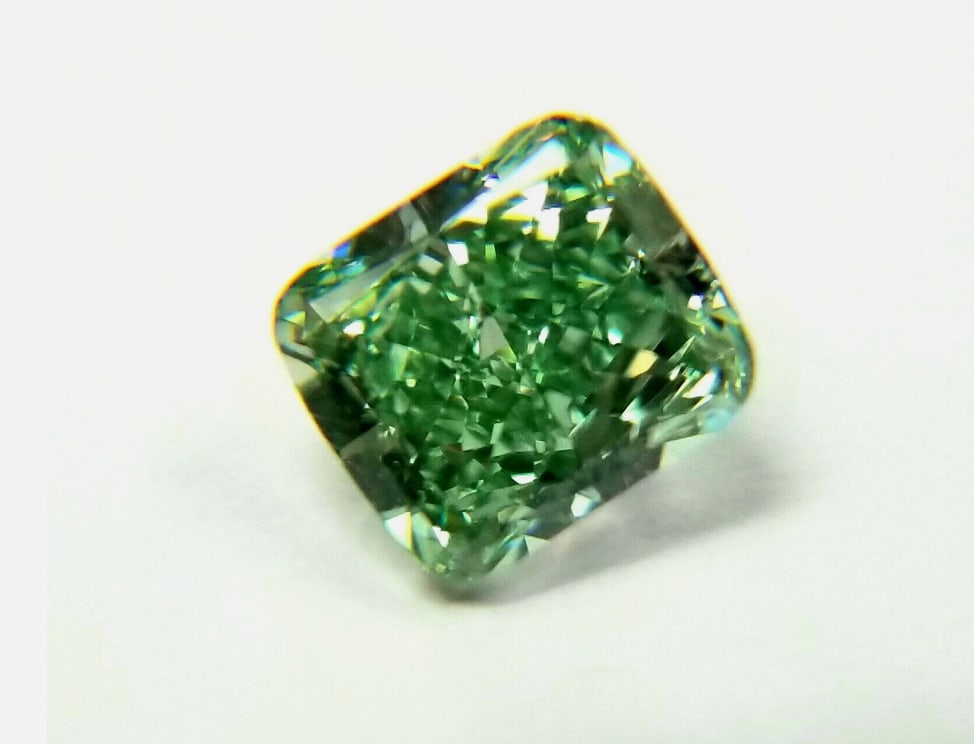 Green Diamond - 0.52ct Natural Loose Fancy Vivid green Color GIA VS1 Cushion (1 of 1)
