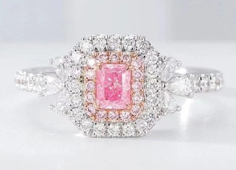 Natural Pink Diamond 18K Gold Ring (1 of 1)