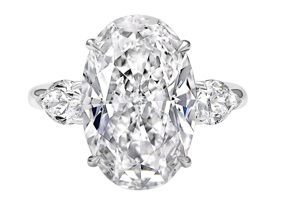 11ct GIA Certified Natural Oval Diamond Engagement Ring (1 of 1)
