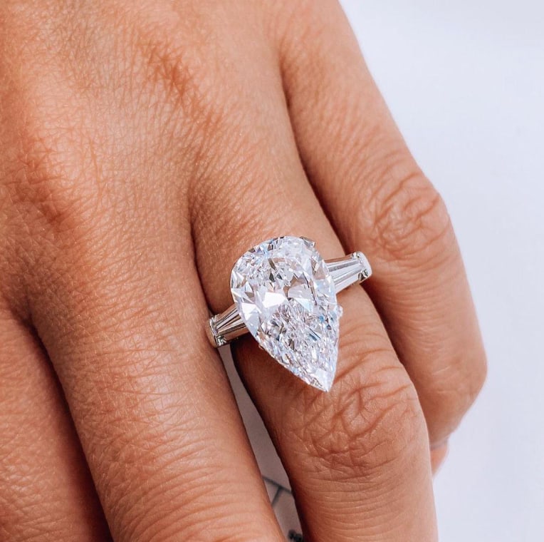 GIA Certified 4.22 Carat Pear Cut Diamond VVS2 Clarity Engagement Ring (1 of 1)