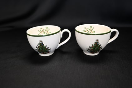 Pair of Christmas Tree Pattern Holiday Teacups