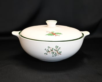 Vintage Cuthbertson Christmas Tree Covered Casserole Dish, Made in England