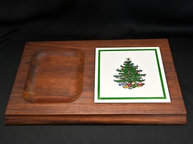 Vintage Mid-Century Cuthbertson Christmas Tree Wood & Tile Serving Tray / Cheeseboard