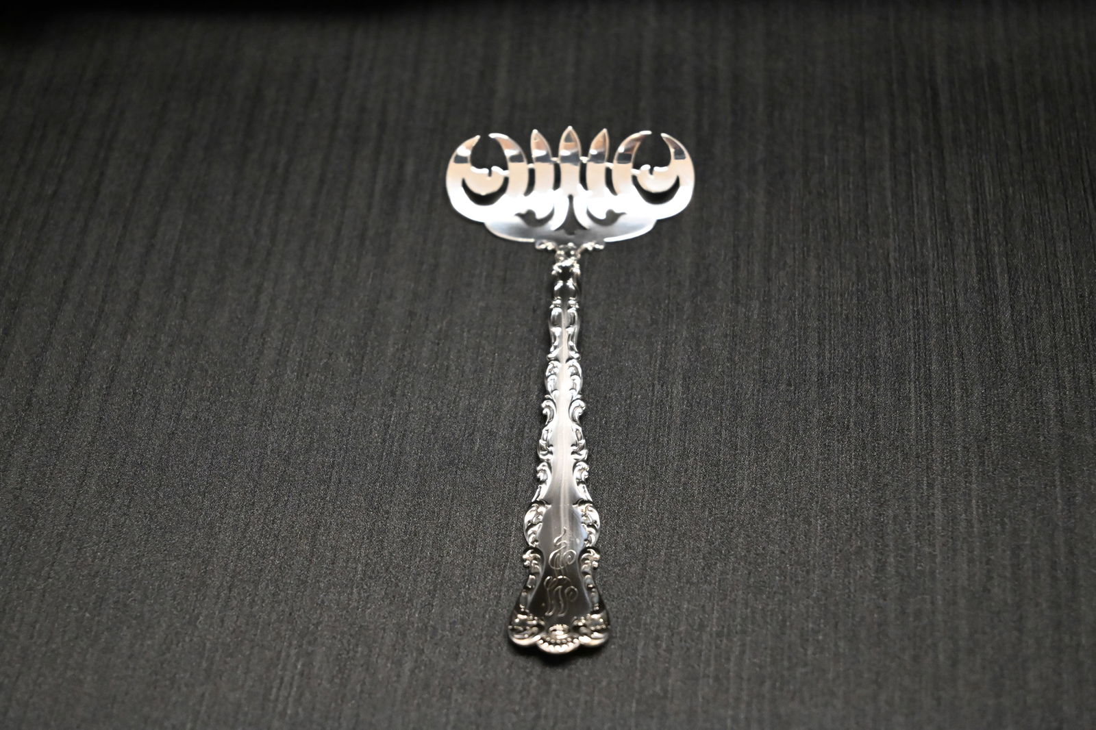 Title: Antique Sterling Silver Sardine Serving Fork - Watson St. Louis Pattern Monogrammed EW (1 of 7)