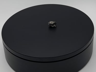 Meteorite: Campo del Cielo Meteorite - Premium Floating Display