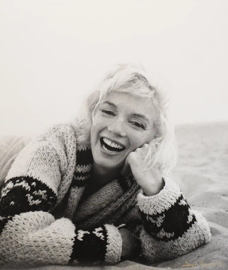 Marilyn Monroe Photograph George Barris: Measures 24 x 19 inches, photo print on glossy paper, mounted to foam board