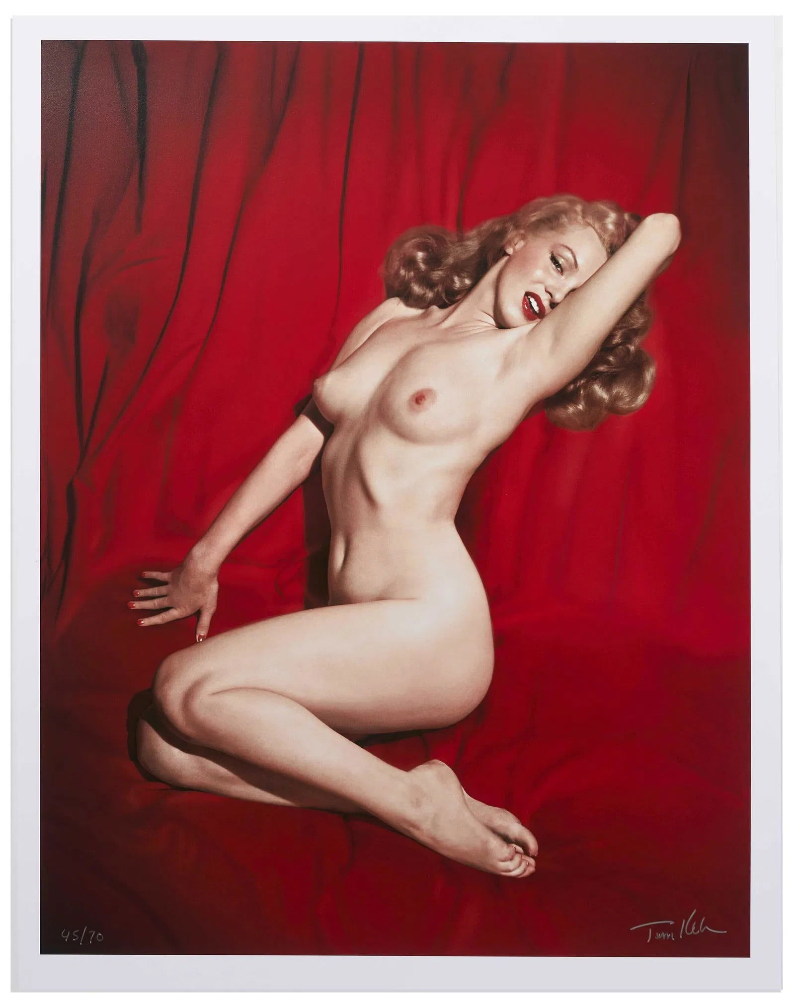 Marilyn Monroe Photograph by Tom Kelley Pose #1: Measures 20 x 16 inches, photo print on glossy paper, mounted to foam board, printed signature