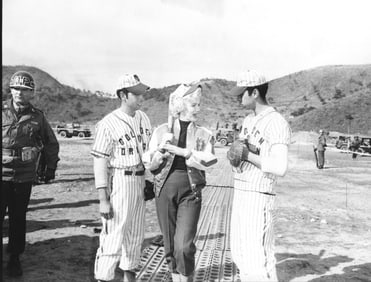 Earl Theisen Marilyn Monroe Photo