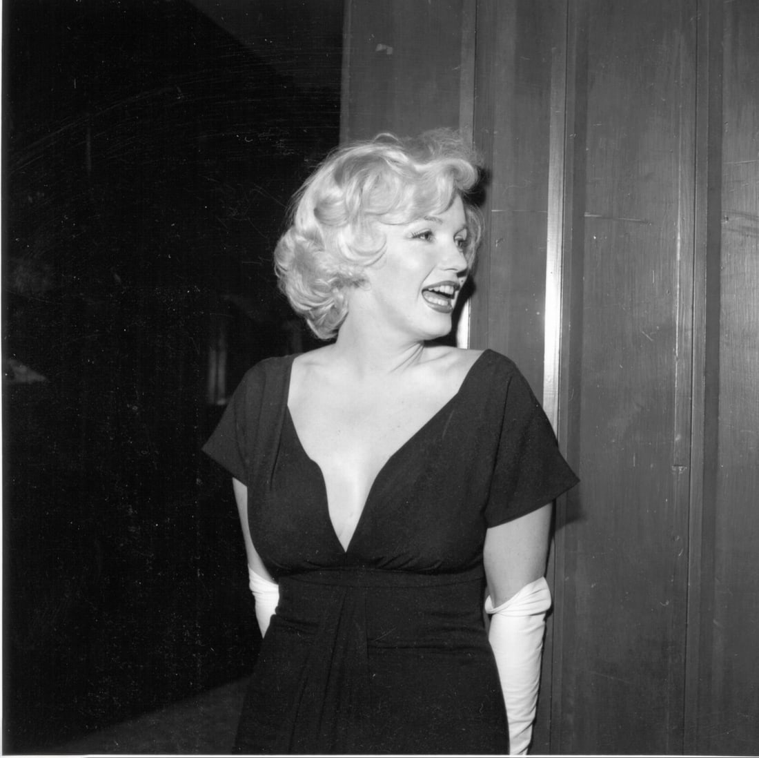 Andre de Dienes Marilyn Monroe Photo: Measures 8x10 inches, Photo print